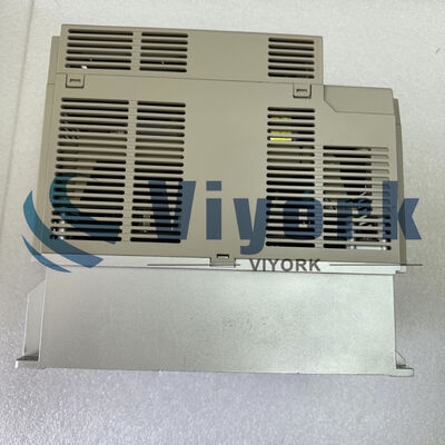 Yaskawa SGDB-20VN SERVO DRIVE 2KW 200VAC 18.5A NEW