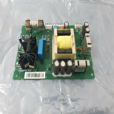 DE RAADSzekering 690V/1AMP VAN PC APOW-01C VAN ABB NIEUWE DE OMSCHAKELAARSmacht VAN DE 1 JAARgarantie