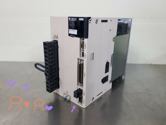 NIEUWE Yaskawa sgdv-120A01A AC SERVOversterker 200-230V 7.3A 1.5KW